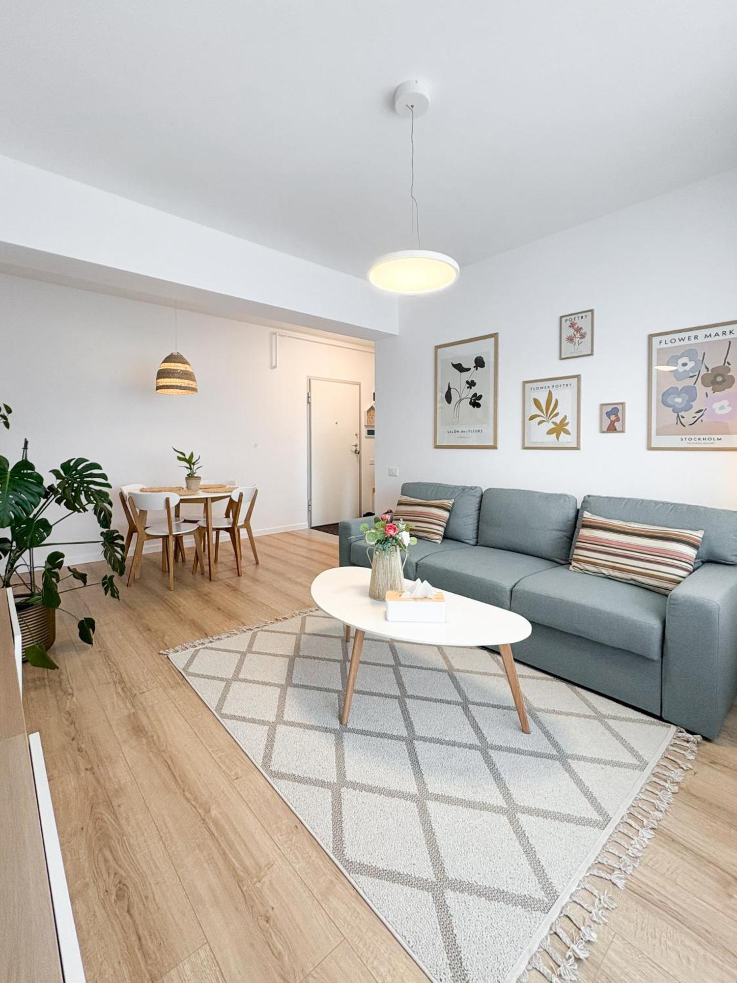 The Cozy Flat - Modern, New, 2 Rooms Apartment, Parking Bucharest Luaran gambar
